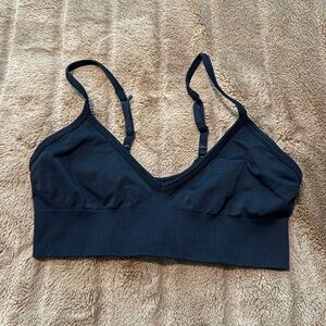 Lululemon Ebb to Street Bra A/B, black, size 8